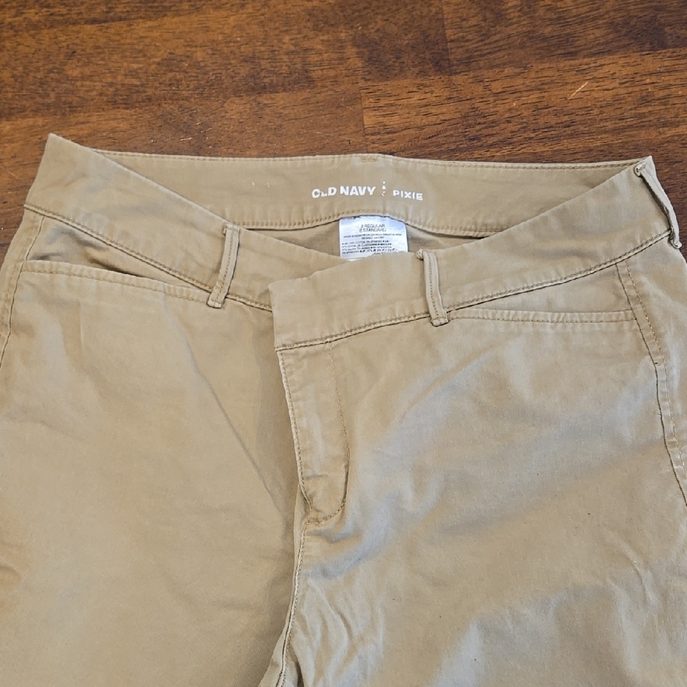 Old Navy Tan Pixie Pants